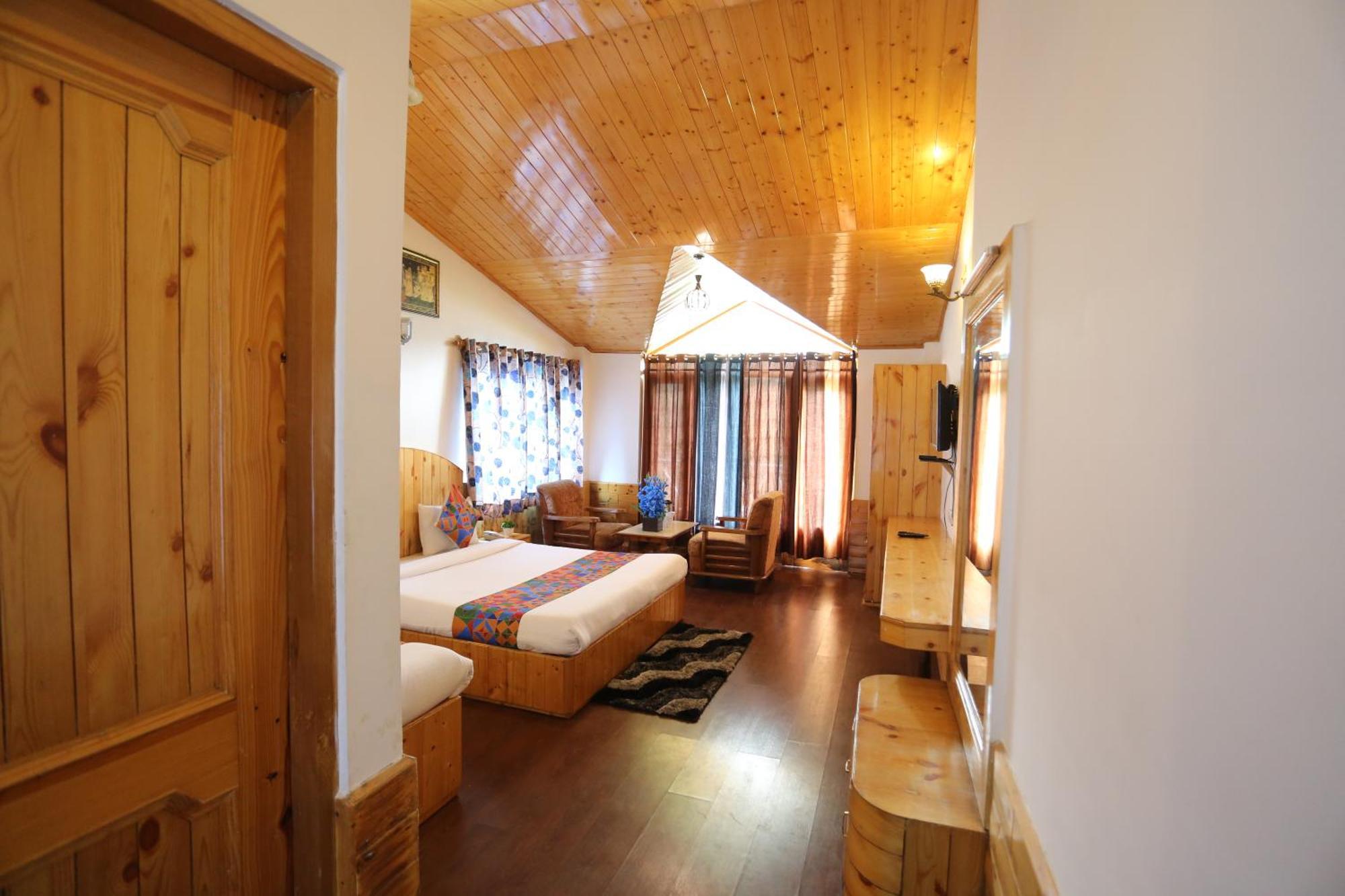 Hotel Surbhi Vashist Exterior photo
