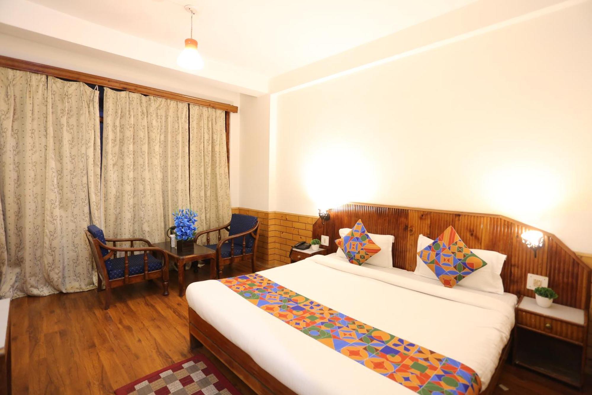 Hotel Surbhi Vashist Exterior photo