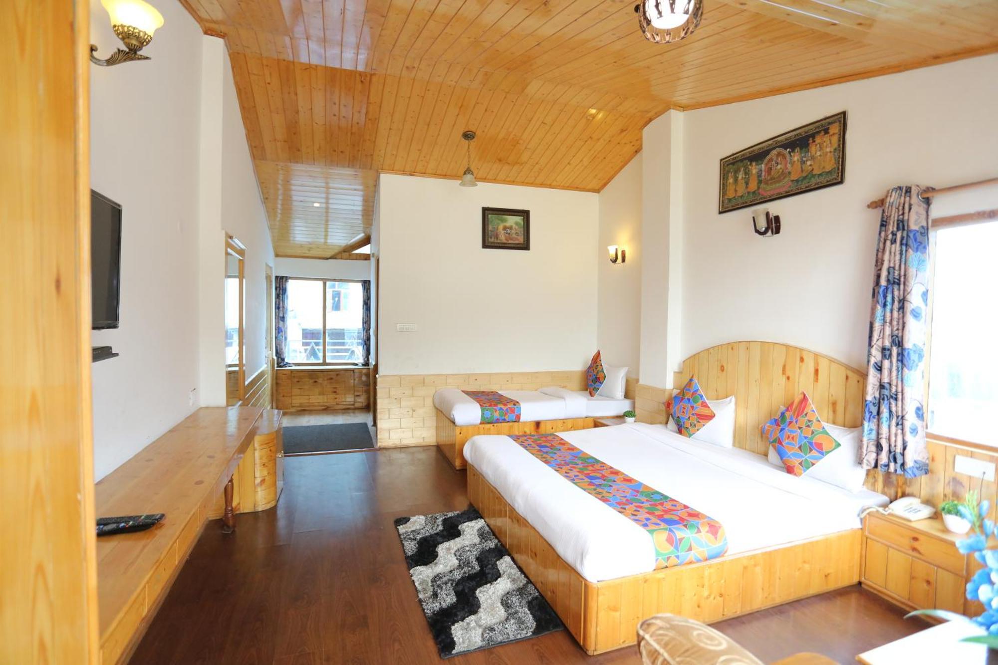 Hotel Surbhi Vashist Exterior photo